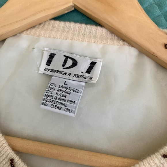 Vintage Cream Lambswool Beaded Cardigan Sweater - Picture 6 of 14